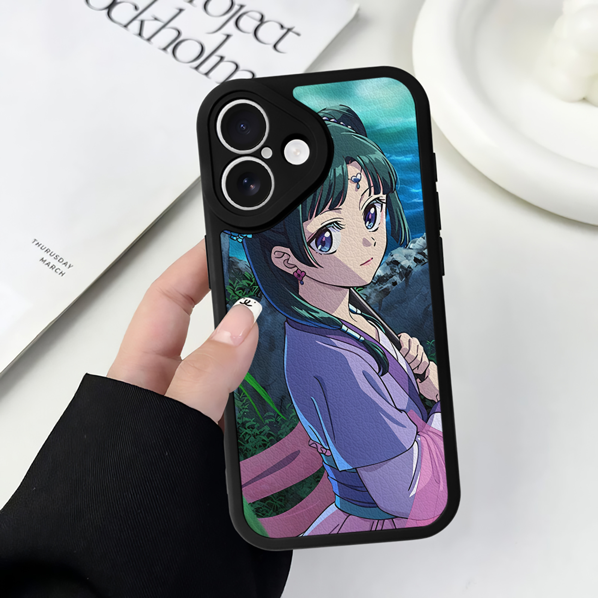 薬屋のひとりごと The Apothecary Diaries 【iPhone 16シリーズ対応】シリコンスマホケース（レザー調） 材質：シリコン